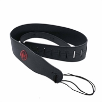 Alice Remmen er robust lavet i vegansk læder bas-/guitar-rem